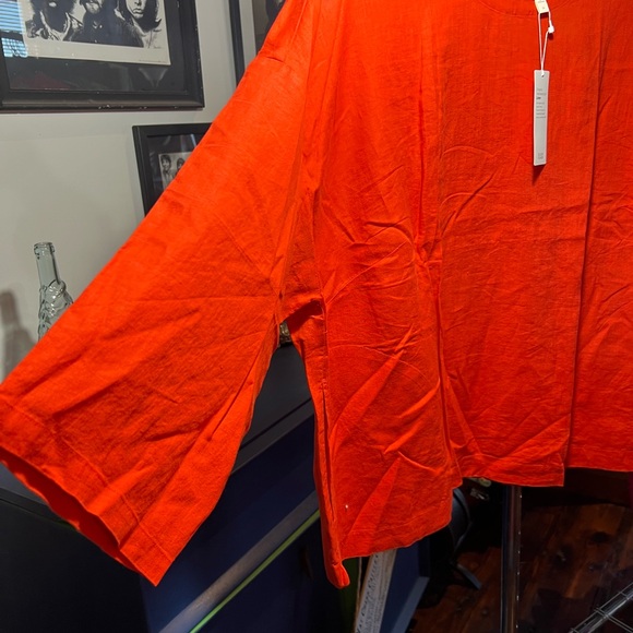 Eileen Fisher Organic Handkerchief Linen Box Top w/pockets, color geranium sz 2X - Picture 4 of 7